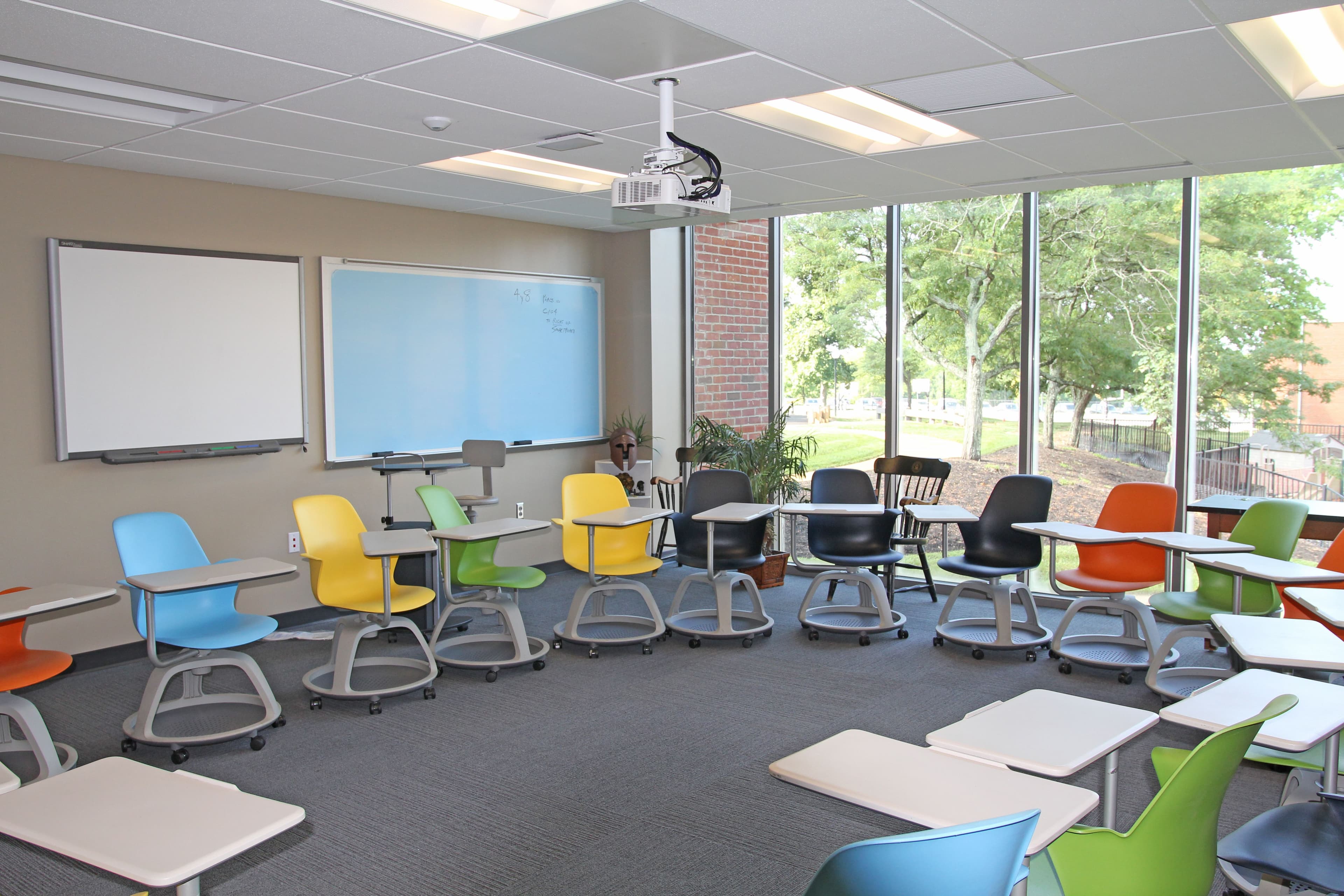 Columbus Academy School - images